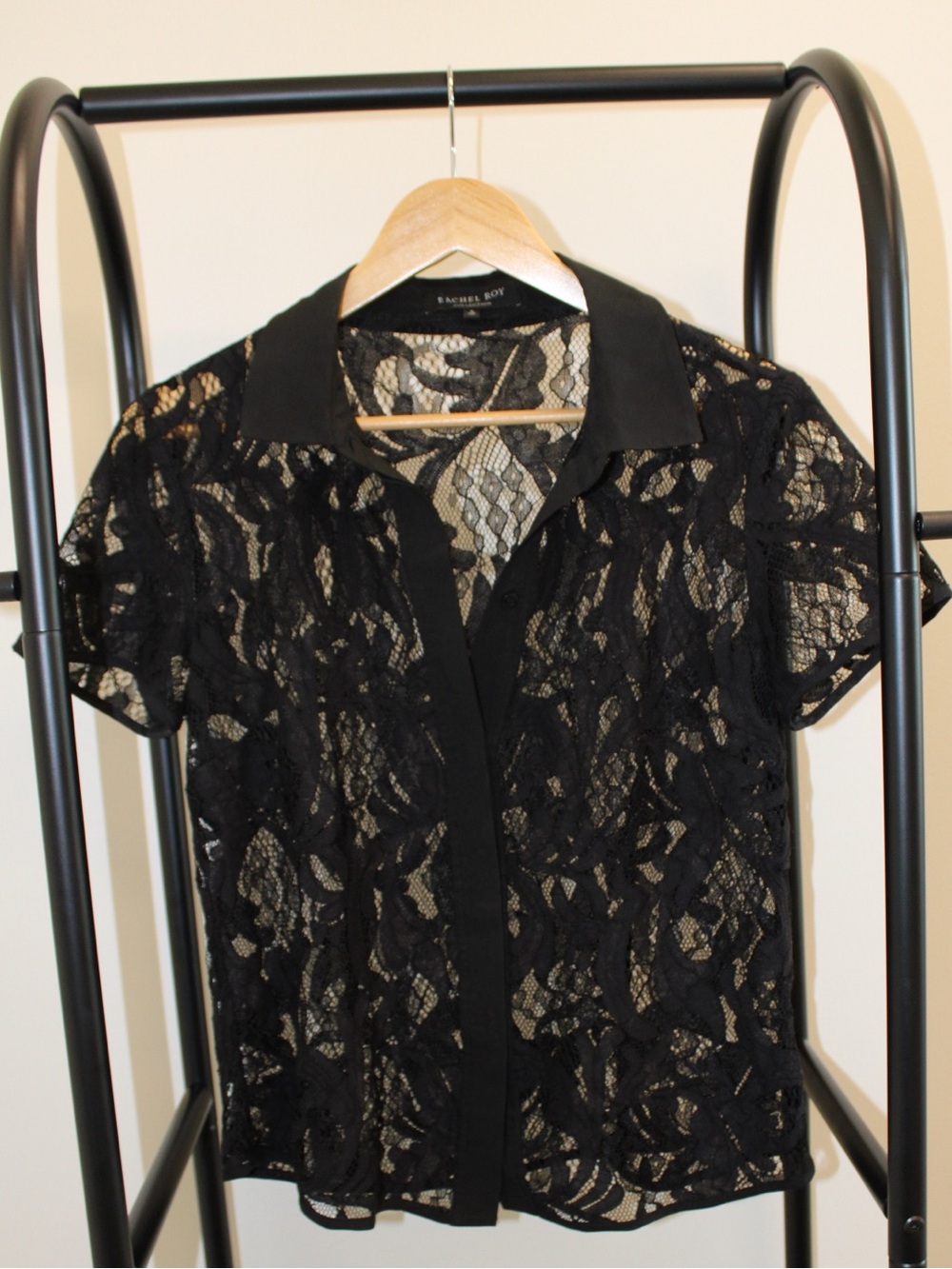 RACHEL Rachel Roy Black Sheer Lace Short-Sleeve Button Front Blouse